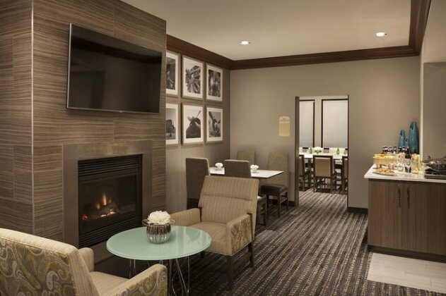Residence Inn by Marriott Toronto Airport - Photo2