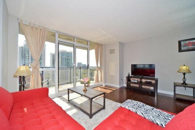 Royal Stays Furnished Apartments - North York - Photo4
