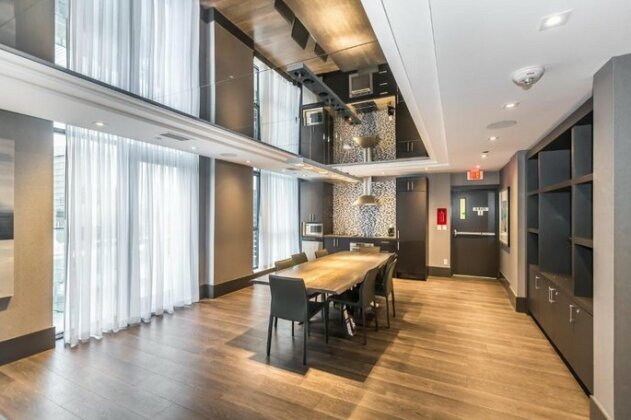 Toronto Furnished Living College Street Elevate Rooms
