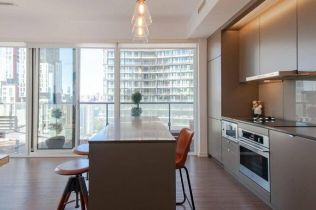 Toronto Widmer 1BR Apartment - Photo2