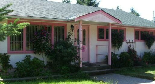 Pacific Rose Cottage