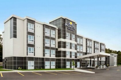 Microtel Inn & Suites by Wyndham Val-d Or