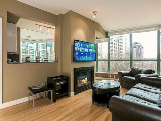 Condo In Downtown Vancouver - Photo2