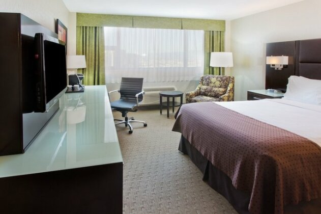 Holiday Inn Vancouver-Centre Broadway - Photo5