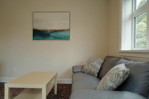 Peony House in Dunbar by Elevate Rooms - Photo2