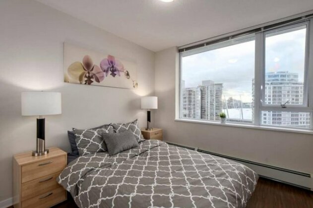 Vancouver Hamilton 2BR Apartment - Photo3