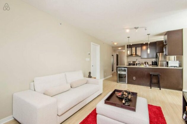 Vancouver Westbound 2BR Apartment - Photo4