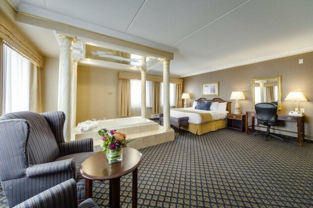 Monte Carlo Inn Vaughan Suites - Photo5