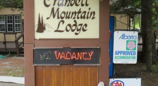 Crandell Mountain Lodge