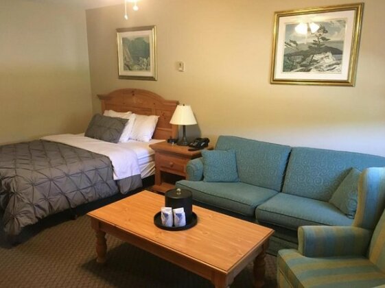 Parkway Motel Wawa - Photo4
