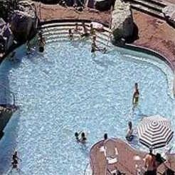Harrison Hot Springs Resort N