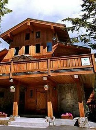 Alpine Lodge Whistler