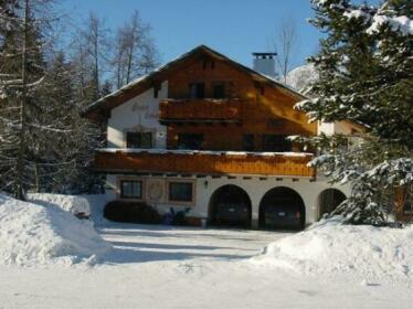 Chalet Luise Bed and Breakfast Whistler