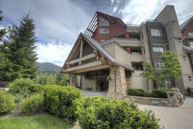 ResortQuest Rentals at Lake Placid Lodge