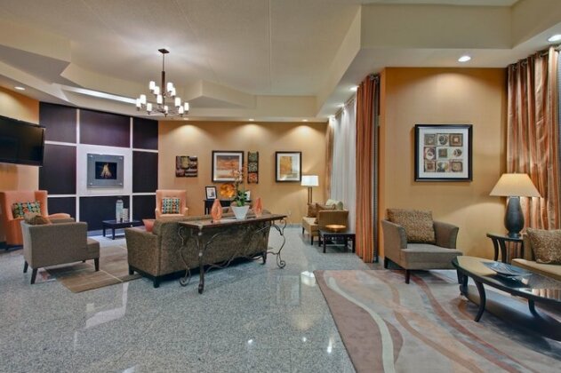 Holiday Inn & Suites - Ambassador Bridge - Photo3