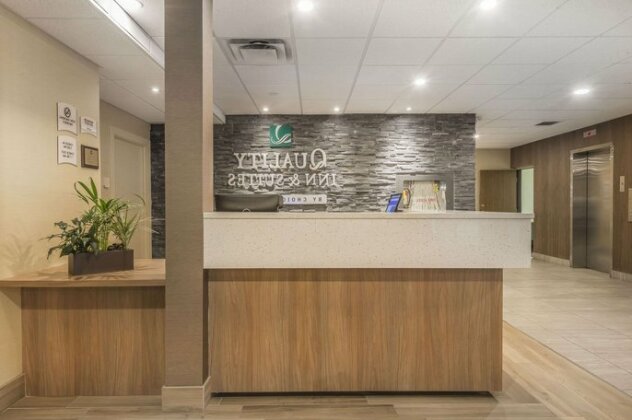 Quality Inn & Suites Downtown Windsor - Photo3
