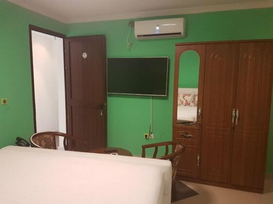 Hotel Georges INN - Photo4
