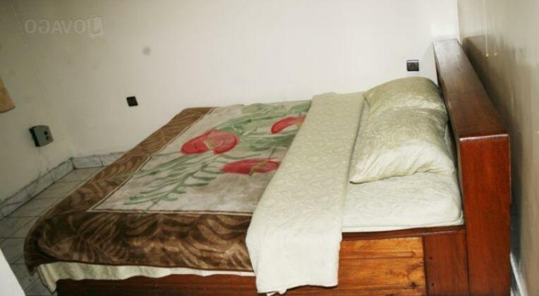 Hotel Kaby Deluxe - Photo2