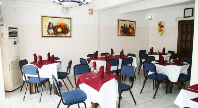 Hotel Kaby Deluxe - Photo3