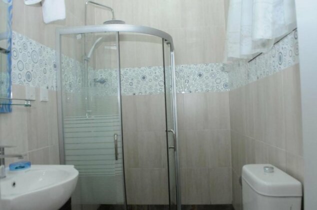 Colibri Inn Hotel - Photo4