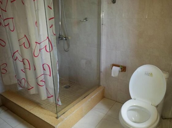 Chrisnet Apartments - Photo3
