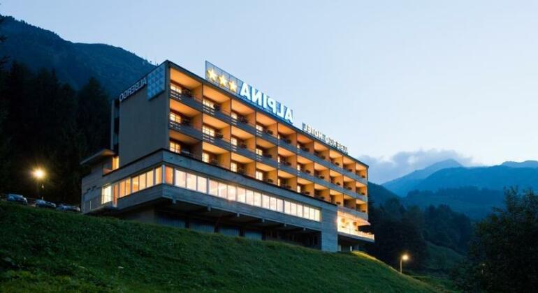 Hotel Alpina Airolo