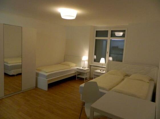 Rent A Home Delsbergerallee - Photo4