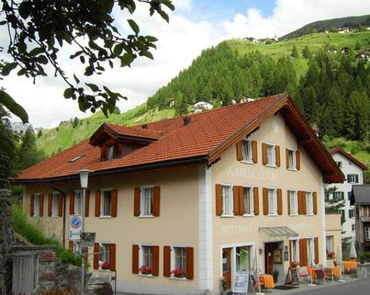 Hotel Albula - Photo4