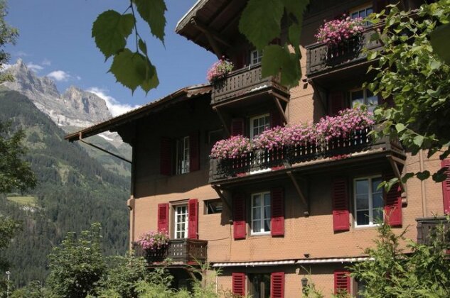 Hotel Des Alpes Champery - Photo2