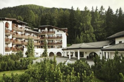 Arabella Hotel Waldhuus Swiss Quality