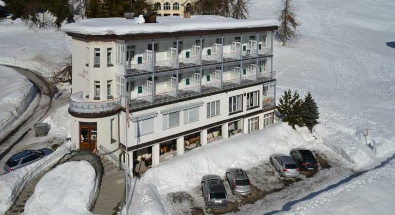 Hotel-Pension Alpina - Photo2