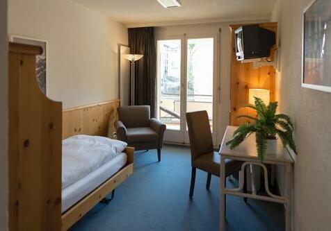 Spengler Hostel - Photo4