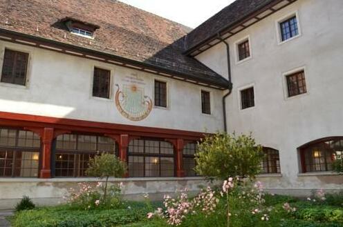 Kloster Dornach - Photo2