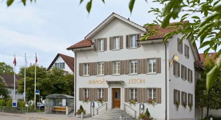 Landhaus Sonne Hotel Durnten - Photo2