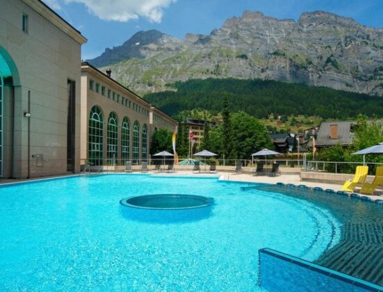 Thermal Hotels & Walliser Alpentherme Leukerbad - Photo2