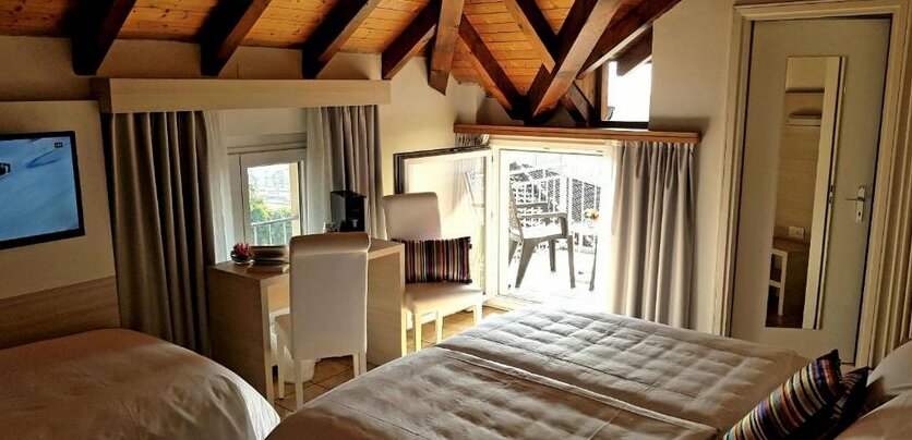 @ Home Hotel Locarno - Photo3
