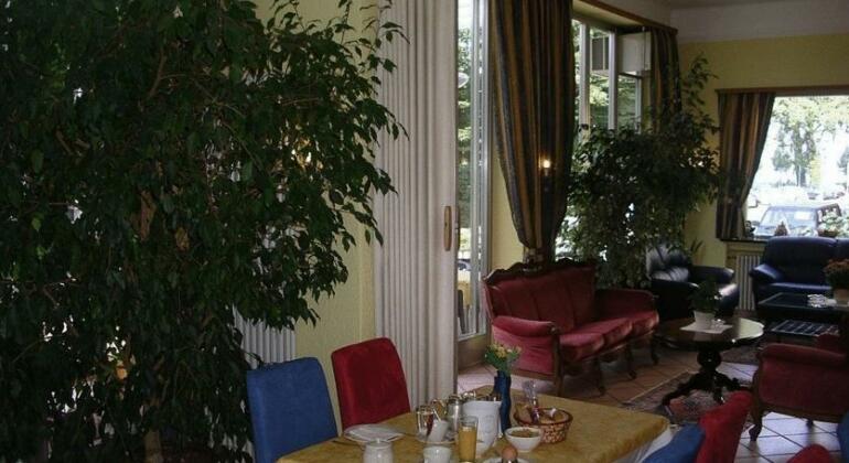Hotel Excelsior Locarno - Photo4