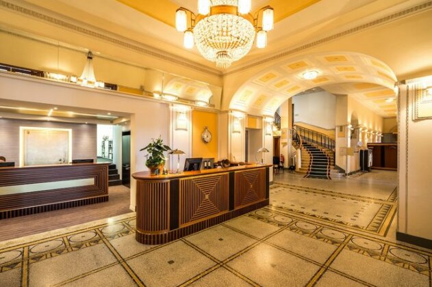 Art Deco Hotel Montana - Photo4