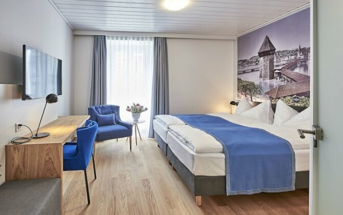 Hotel Central Luzern - Photo2