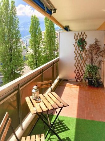 71 Fantastic Studio With Balcony - Photo2