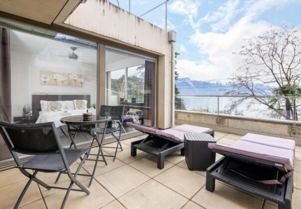 Montreux Lake View Apartments and Spa - Photo4