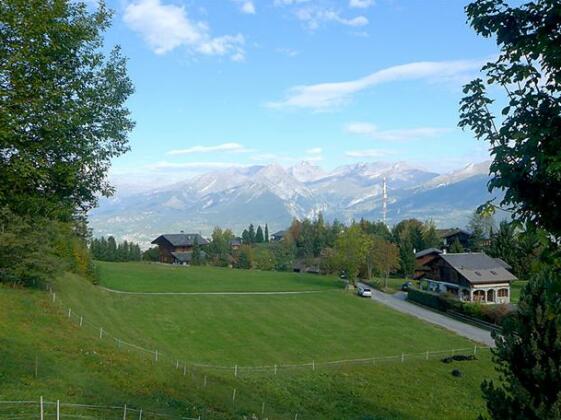 Interhome - Le Cret 2 - Photo4