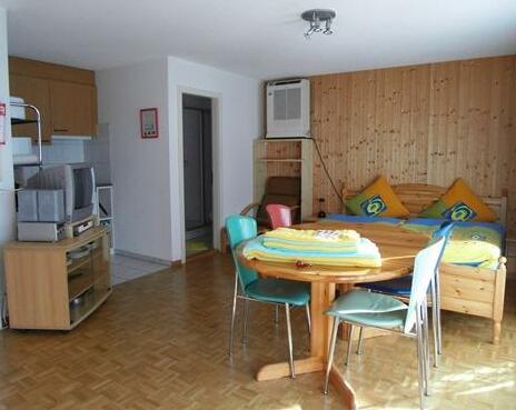 Schwizis Holiday Apartment Niederried - Photo3