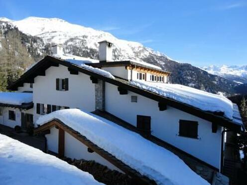 Hotel Zarera Poschiavo - Photo4