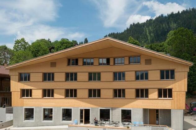 Gstaad Saanenland Youth Hostel - Photo2
