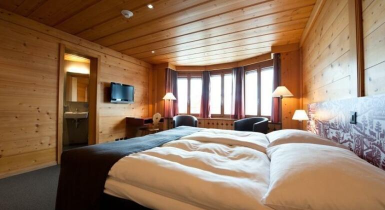 Hotel Landhaus Saanen - Photo4