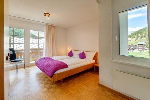 Bacchus Saas-Fee - Photo4