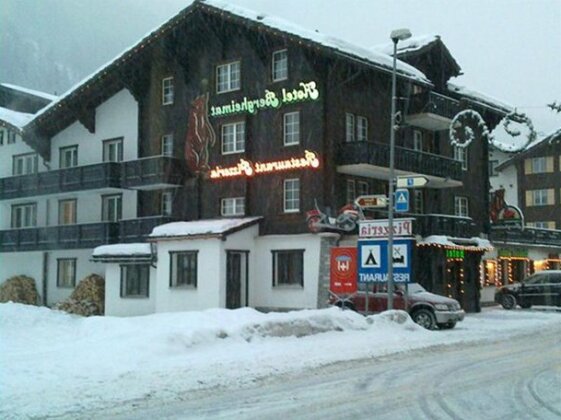 Bergheimat and Moonlight Hotel