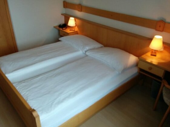 Hotel Terminus Samedan - Photo2