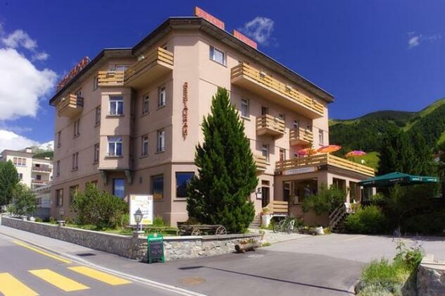 Sporthotel Samedan